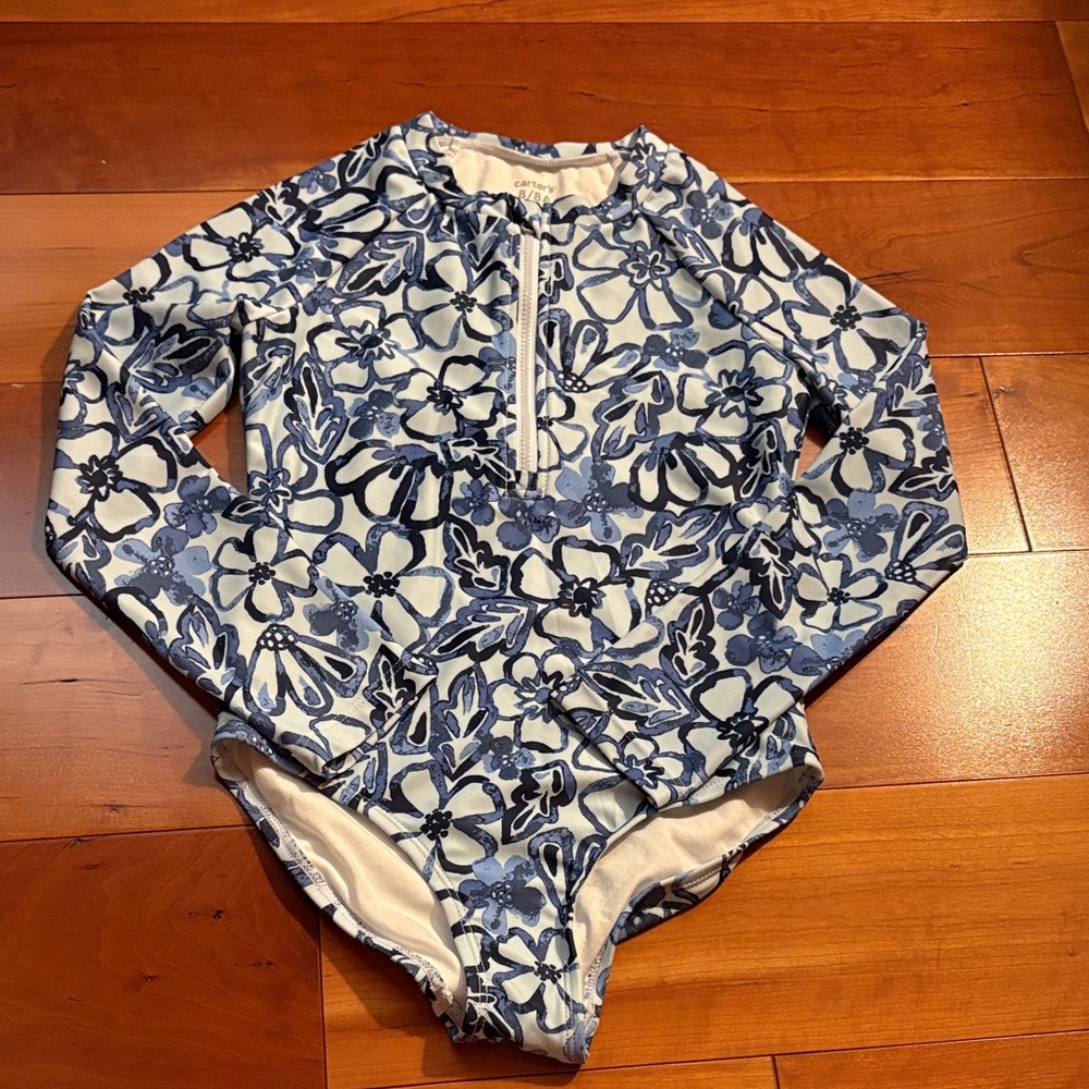 NWOT Carters Zip Up Long Sleeve Swimsuit size 8